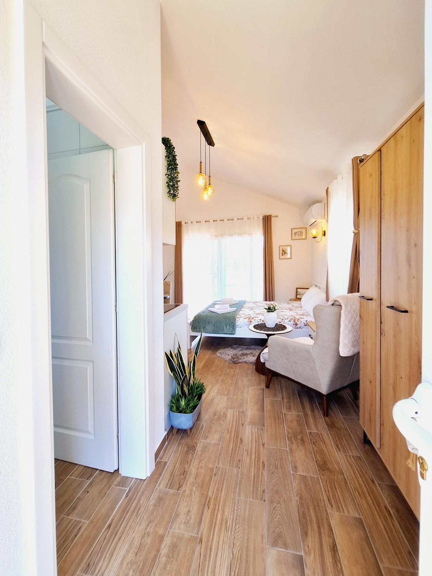 Sunny Side Apartments Rijeka Crnojevića Dış mekan fotoğraf