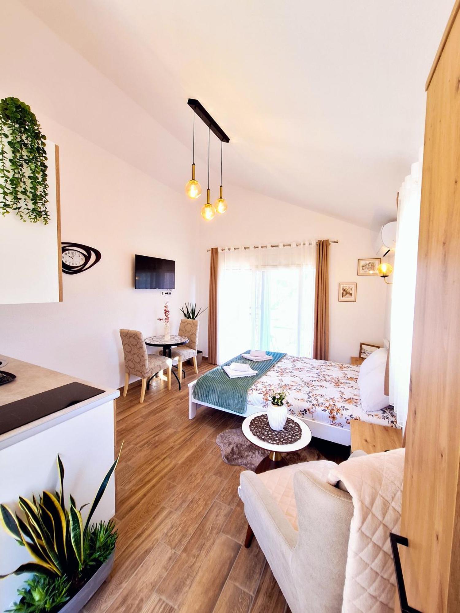 Sunny Side Apartments Rijeka Crnojevića Dış mekan fotoğraf