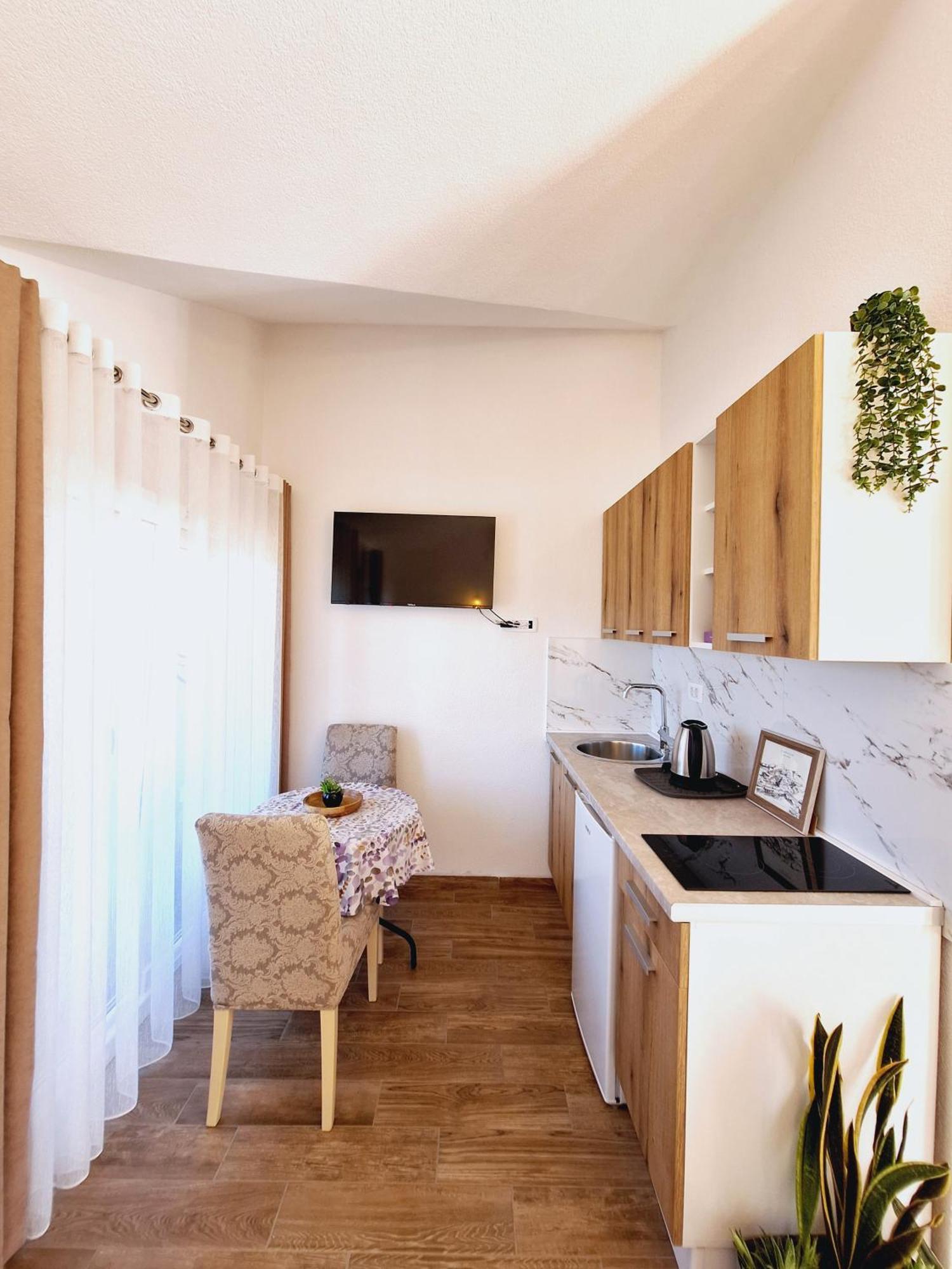Sunny Side Apartments Rijeka Crnojevića Dış mekan fotoğraf
