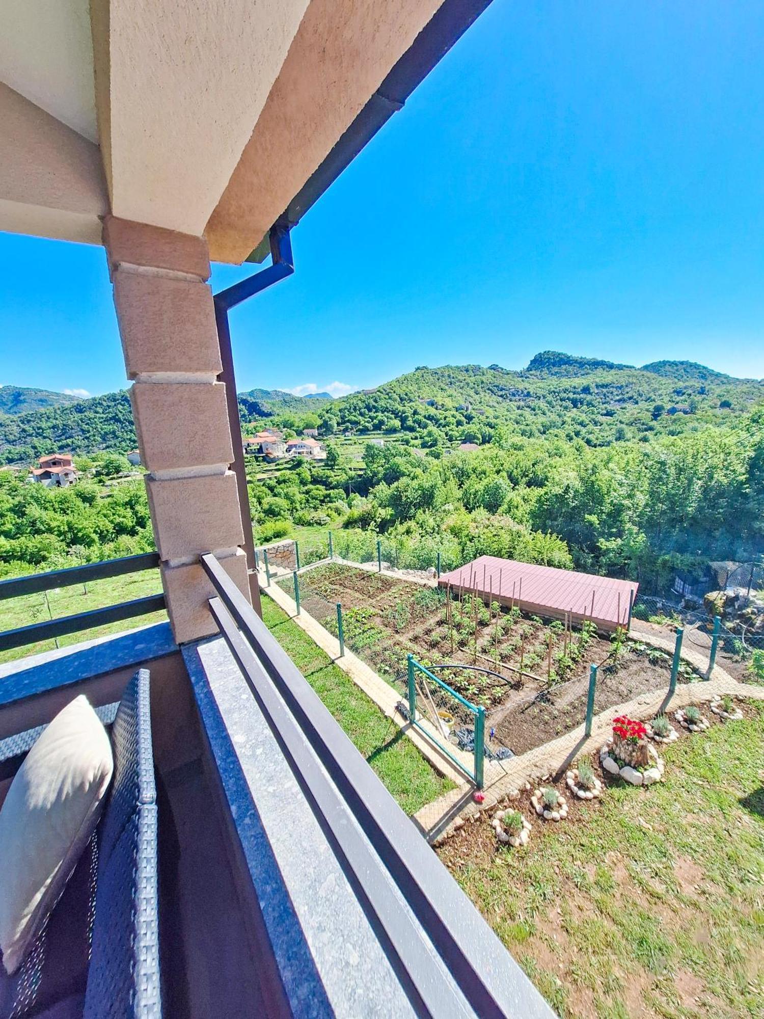 Sunny Side Apartments Rijeka Crnojevića Dış mekan fotoğraf